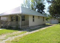 Pre-foreclosure in  W 12TH ST Horton, KS 66439