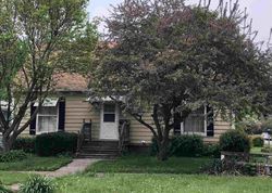Pre-foreclosure in  N MARION AVE Washington, IA 52353