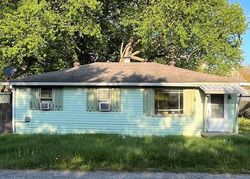 Pre-foreclosure in  N 450 W Fairland, IN 46126