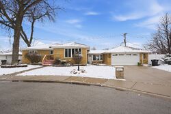  E 162nd Pl, South Holland IL