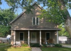 Pre-foreclosure in  N B ST Monmouth, IL 61462