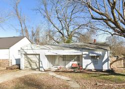 Pre-foreclosure in  N 8TH ST Mount Vernon, IL 62864