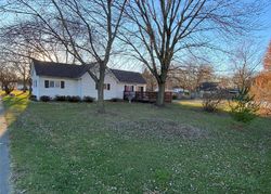 Pre-foreclosure Listing in N OBANNON ST RAYMOND, IL 62560