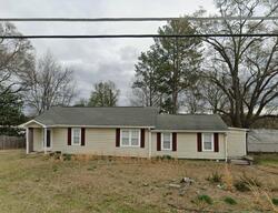 Pre-foreclosure in  MEDLOCK AVE Austell, GA 30106