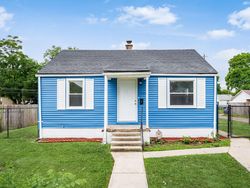 Pre-foreclosure in  N CHAMPION AVE Columbus, OH 43203