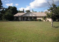 Pre-foreclosure in  CEDAR TREE LN Naples, FL 34116