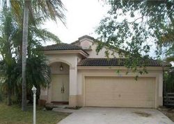 Pre-foreclosure in  SW 203RD AVE Hollywood, FL 33029