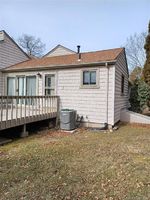 Pre-foreclosure in  WEDGEWOOD RD UNIT D Stratford, CT 06614