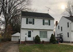 Pre-foreclosure in  DELROY RD Cleveland, OH 44121