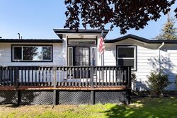 Pre-foreclosure in  W KILE RD Thornton, CA 95686