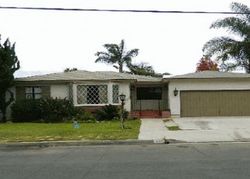 Pre-foreclosure in  MOANA DR San Diego, CA 92106