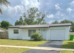Pre-foreclosure in  NW 15TH ST Fort Lauderdale, FL 33313