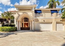 Pre-foreclosure in  SEVEN ISLES DR Fort Lauderdale, FL 33301