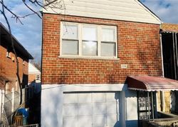 Pre-foreclosure in  HUNTINGTON AVE Bronx, NY 10465