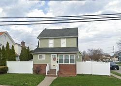 Pre-foreclosure in  NEWBRIDGE RD Bellmore, NY 11710