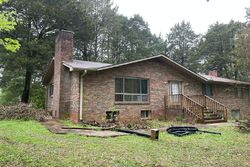 Pre-foreclosure in  CEDAR ACRES LN Madison, AL 35756