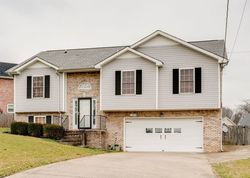 Pre-foreclosure in  BLUEBONNET DR Clarksville, TN 37042