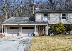 Pre-foreclosure in  KAREN RD Highland Lakes, NJ 07422