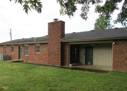 Pre-foreclosure in  KNOX AVE Vine Grove, KY 40175
