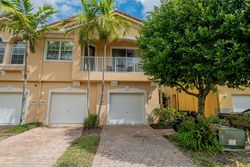 Pre-foreclosure in  CARVELLE DR West Palm Beach, FL 33404