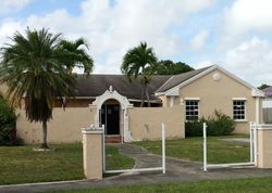 Pre-foreclosure in  SW 124TH PL Miami, FL 33170