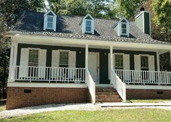 Pre-foreclosure in  HEDGEFIELD CT Irmo, SC 29063