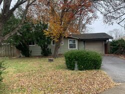 Pre-foreclosure in  SUNNY BROOK DR Glen Burnie, MD 21060