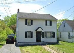Pre-foreclosure in  W BROWNING RD Bellmawr, NJ 08031