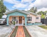 Pre-foreclosure in  SW 27TH LN Miami, FL 33134