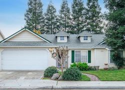 Pre-foreclosure in  W MORRIS AVE Fresno, CA 93722