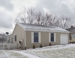 Pre-foreclosure in  AFTON DR Montgomery, IL 60538