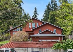 Pre-foreclosure in  5TH DR SE Bothell, WA 98021