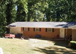 Pre-foreclosure in  BOXWOOD LN Easley, SC 29640