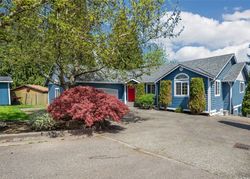 Pre-foreclosure in  SEAHURST AVE Everett, WA 98203