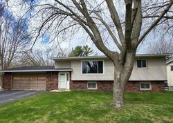 Pre-foreclosure Listing in RICH ST HORICON, WI 53032