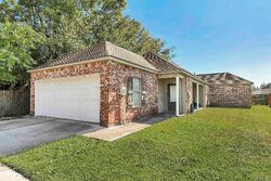 Pre-foreclosure in  BANFF CT Baton Rouge, LA 70819