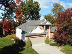  Sandalwood Ct, Grand Blanc MI