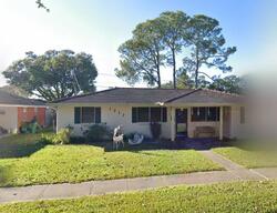 Pre-foreclosure in  NEYREY DR Metairie, LA 70001
