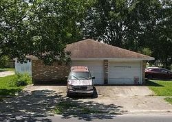 Pre-foreclosure in  TAMARI DR Baton Rouge, LA 70815
