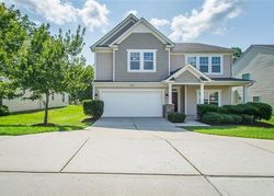 Pre-foreclosure in  DOMINION VILLAGE DR Charlotte, NC 28269