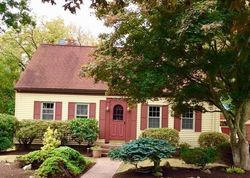 Pre-foreclosure in  WORDELL RD Somerset, MA 02726