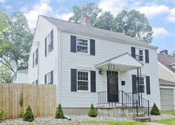 Pre-foreclosure in  PLUMTREE RD Springfield, MA 01118