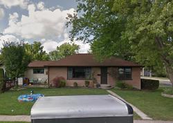 Pre-foreclosure in  W BEECH AVE Woodstock, IL 60098