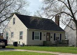 Pre-foreclosure in  ELECTRIC AVE Port Huron, MI 48060