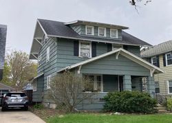 Pre-foreclosure in  S GENESEE DR Lansing, MI 48915