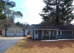 Pre-foreclosure in  W BURT RD Montrose, MI 48457