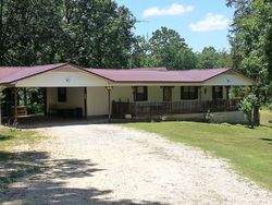 Pre-foreclosure Listing in PEARSON RD GOLDEN, MS 38847