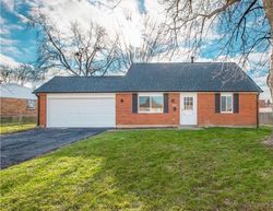 Pre-foreclosure in  DAMASCUS DR Dayton, OH 45424