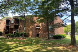 Pre-foreclosure Listing in SILVERWOOD CIR APT 4 ANNAPOLIS, MD 21403