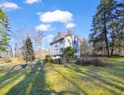 Pre-foreclosure in  ROOSEVELT RD West Milford, NJ 07480